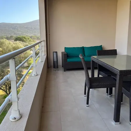 Appartamento Cozy Family Nest With Views Of La Citadelle