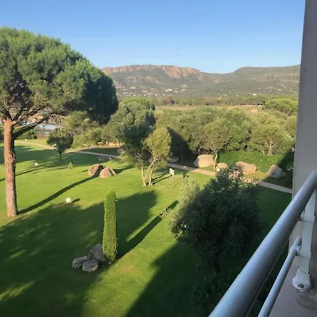 Cozy Family Nest With Views Of La Citadelle